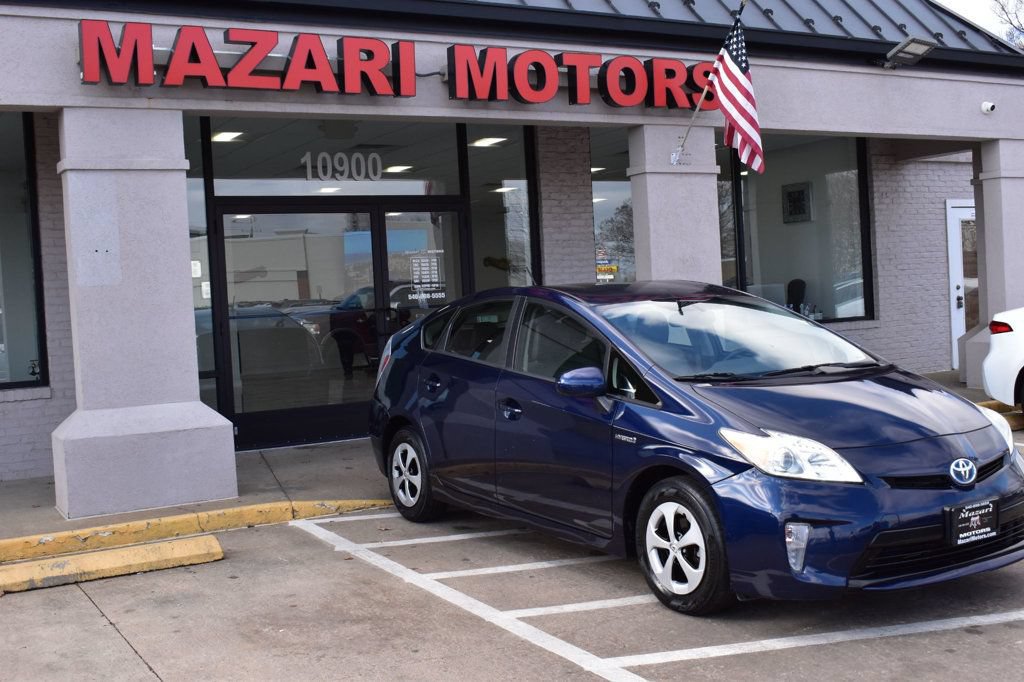 Used 2013 Toyota Prius Four FWD image 9