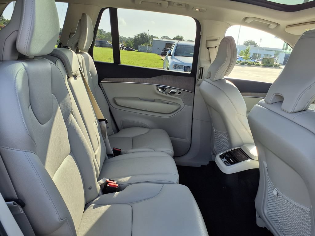 Certified 2023 Volvo XC90 B6 Core AWD/4WD image 23