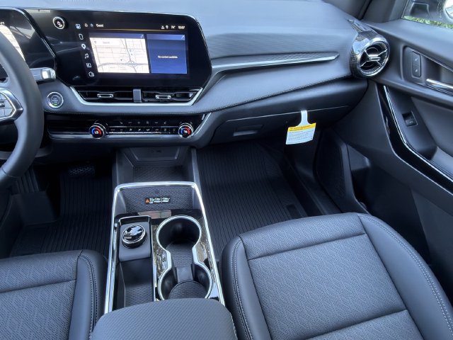 New 2027 Chevrolet Equinox LT w/ Convenience Package II FWD image 9