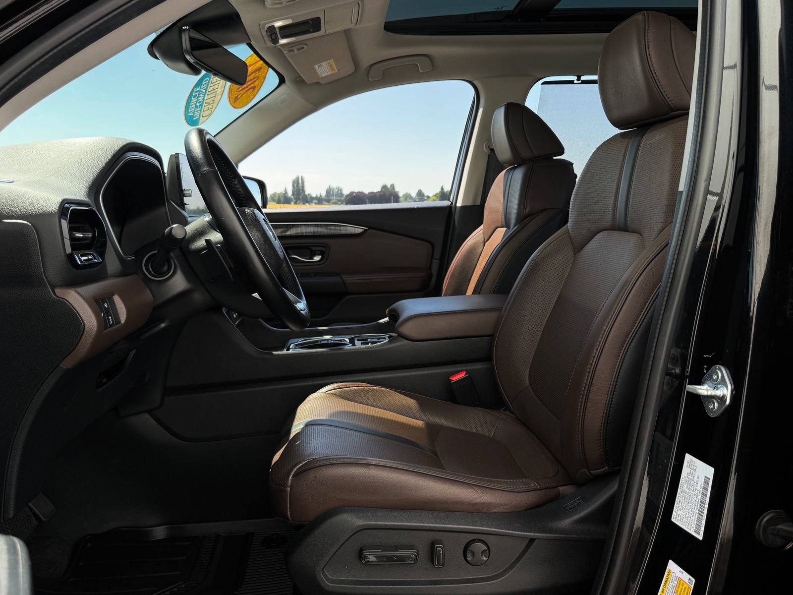 Certified 2024 Honda Pilot Elite image 12