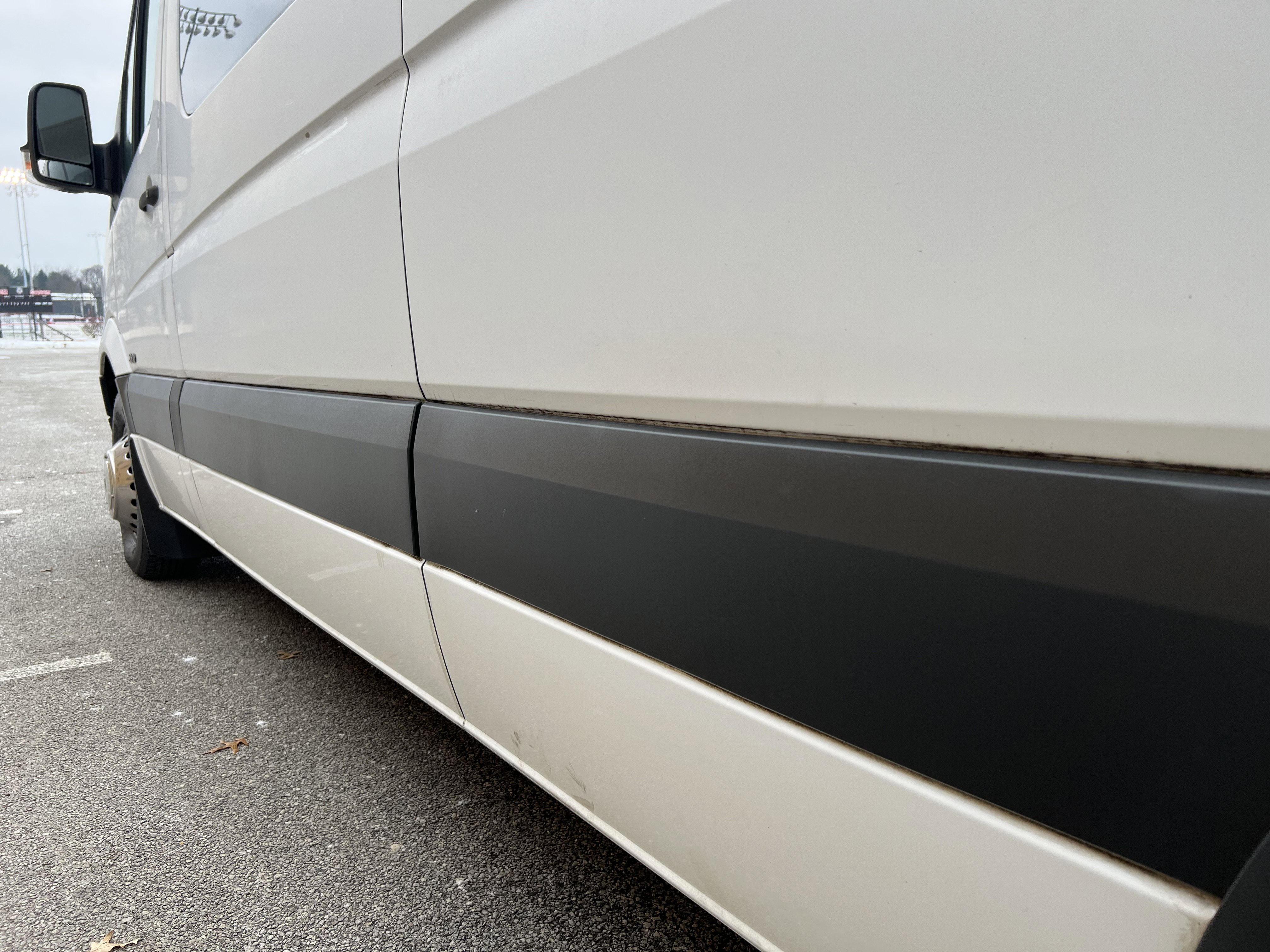 Used 2013 Freightliner Sprinter 3500 image 32