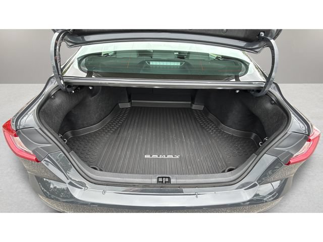Used 2026 Toyota Camry SE w/ Multimedia Upgrade Package FWD image 31