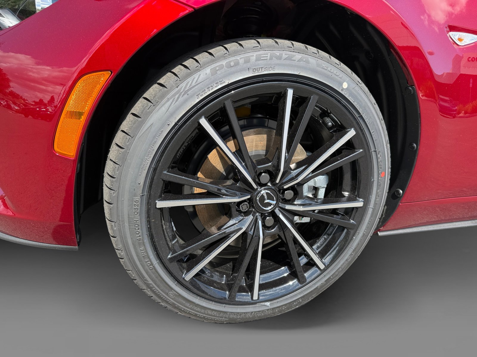 New 2026 MAZDA MX-5 Miata RF Grand Touring w/ Appearance Package RWD image 9