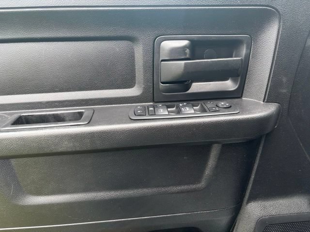 Used 2014 RAM 1500 Express AWD/4WD image 22