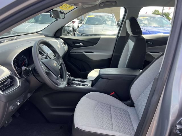 Used 2023 Chevrolet Equinox LS w/ Driver Confidence II Package FWD image 16