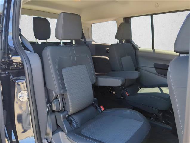 Used 2023 Ford Transit Connect XLT FWD image 19