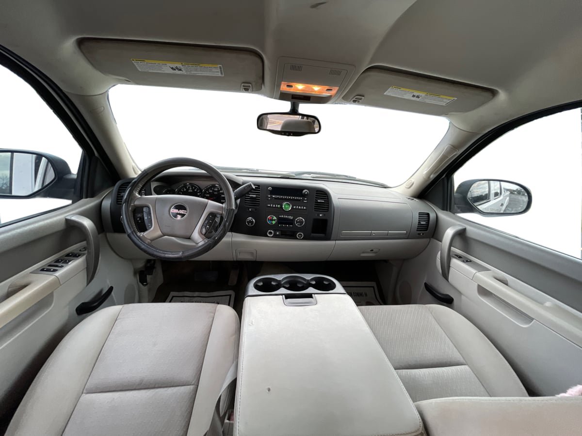 Used 2011 GMC Sierra 1500 SLE w/ Power Tech Package AWD/4WD image 11