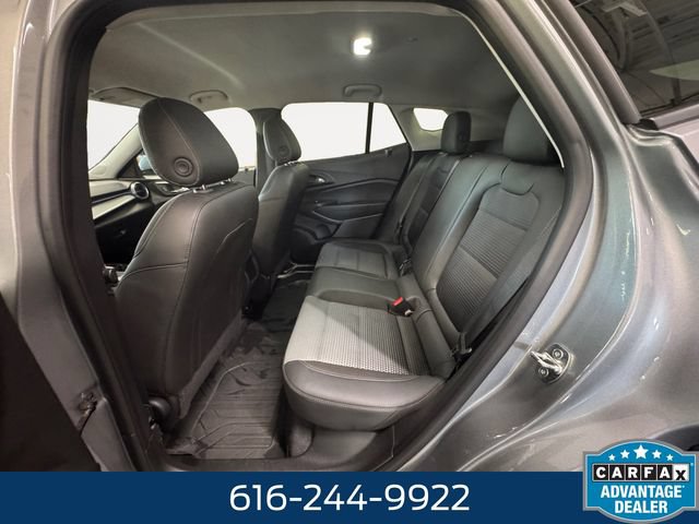 Used 2024 Chevrolet Trax LT w/ Driver Confidence Package FWD image 20