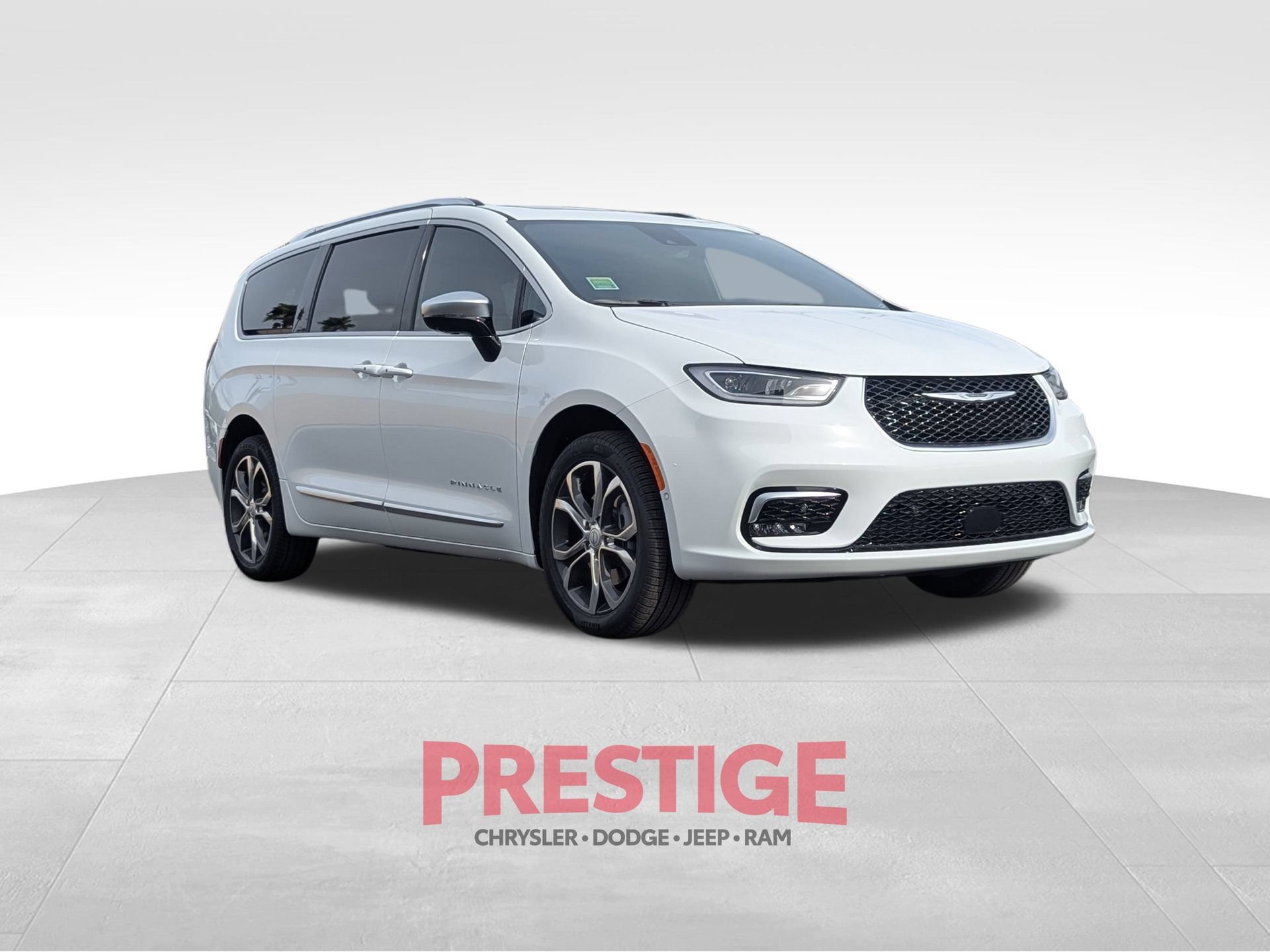 New 2026 Chrysler Pacifica Pinnacle w/ Trailer Tow Group AWD/4WD image 2