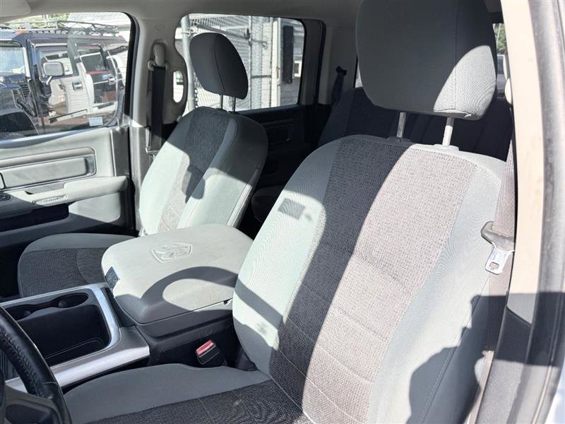Used 2018 RAM 1500 Big Horn image 40
