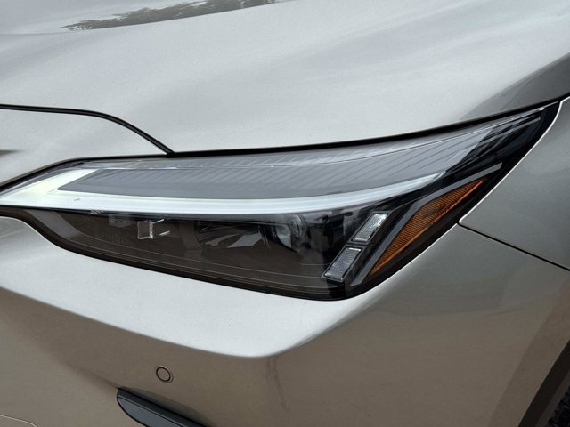 Certified 2024 Lexus NX 250 FWD w/ Cold Area Package image 9