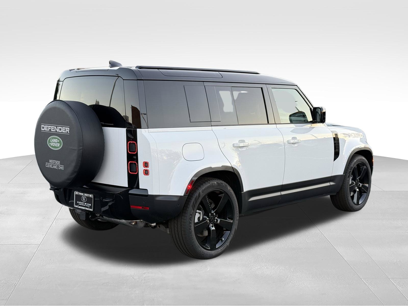 New 2026 Land Rover Defender 110 S AWD/4WD image 7