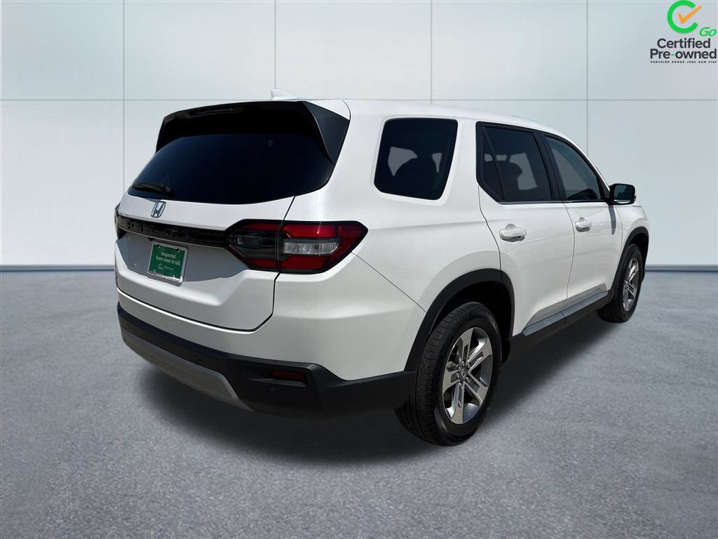 Used 2023 Honda Pilot EX-L image 6