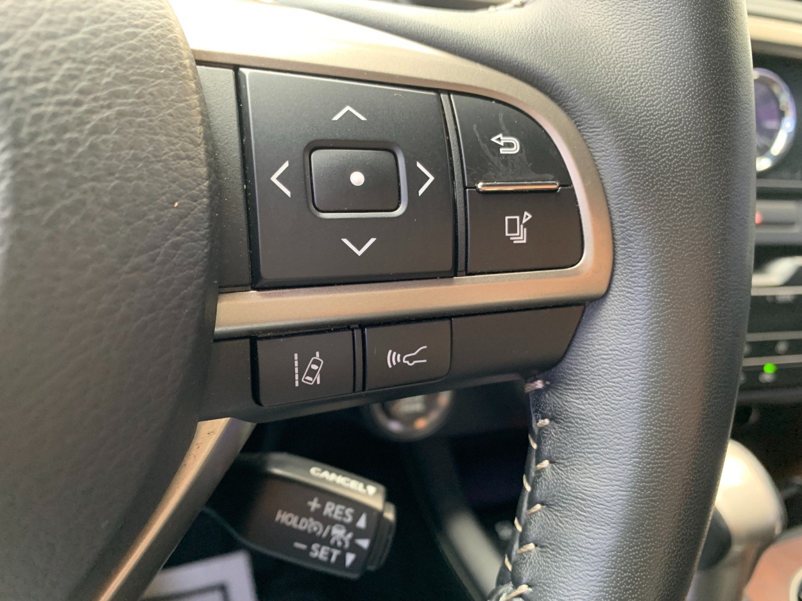 Used 2022 Lexus RX 350 AWD w/ Premium Package image 20