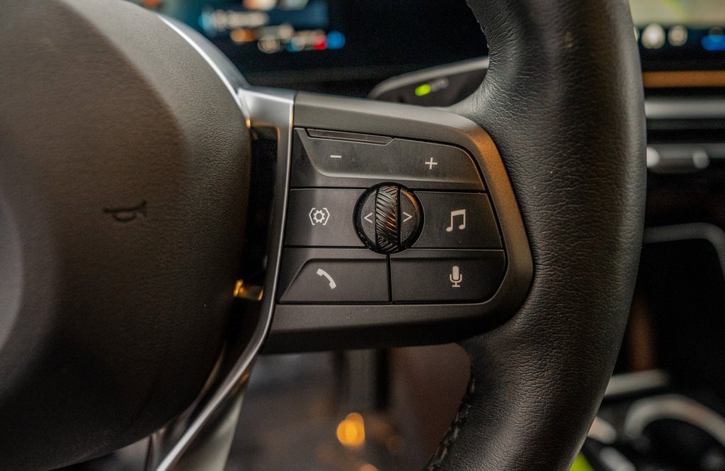 Used 2025 BMW X2 xDrive28i image 7