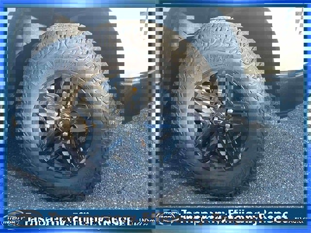 Used 2023 Chevrolet Silverado 1500 RST w/ Rally Edition image 9