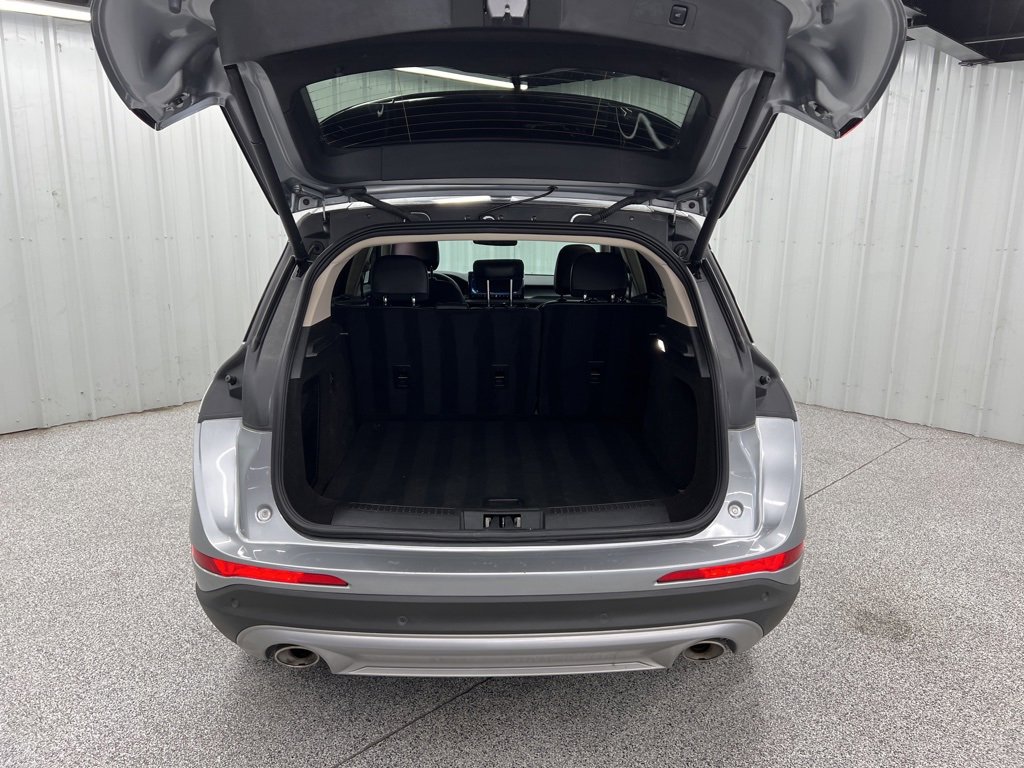 Used 2023 Lincoln Corsair FWD image 9