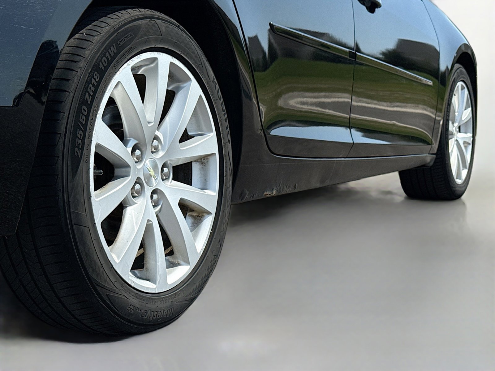 Used 2013 Chevrolet Malibu LT FWD image 15