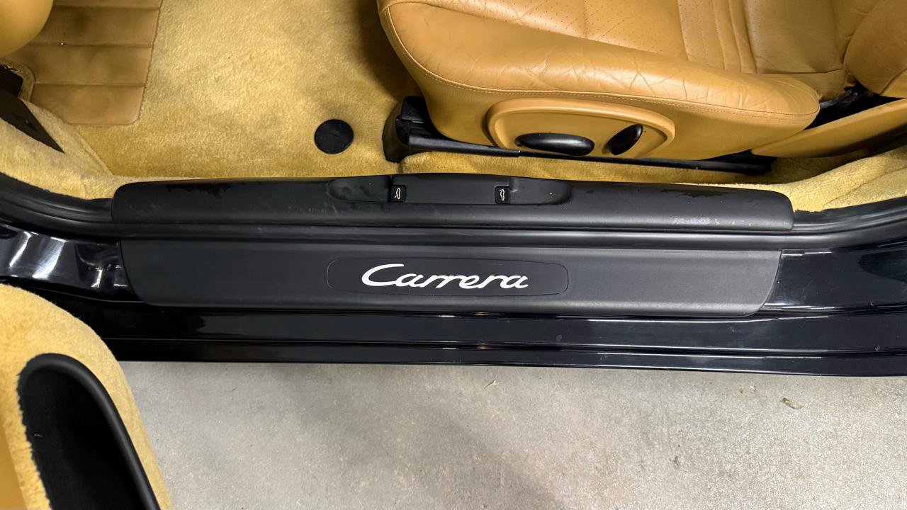 Used 2003 Porsche 911 GT3 RS image 42