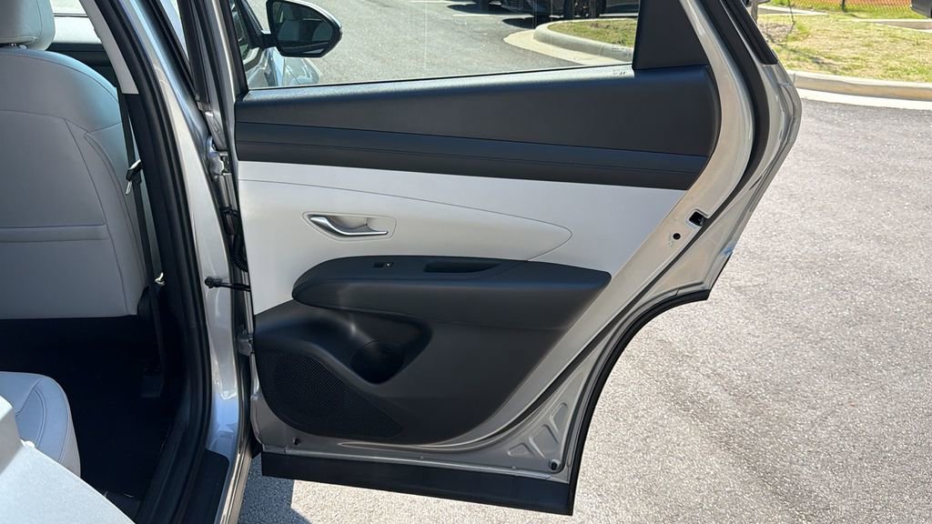 New 2026 Hyundai Tucson SEL image 17
