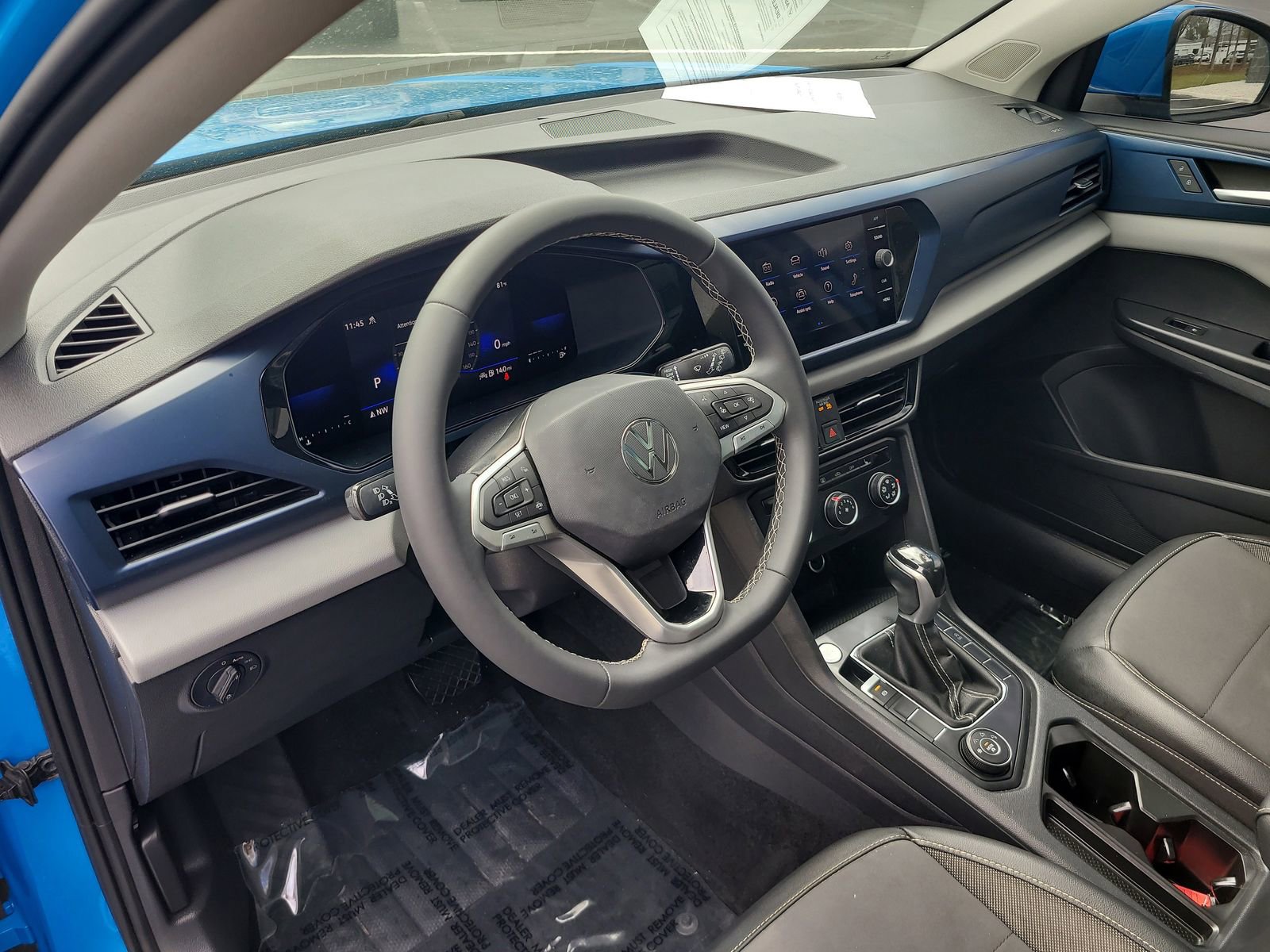 Used 2022 Volkswagen Taos SE image 21