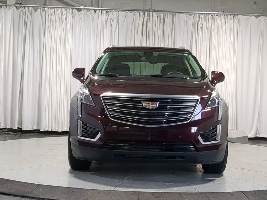Used 2018 Cadillac XT5 Luxury w/ Driver Awareness Package image 17