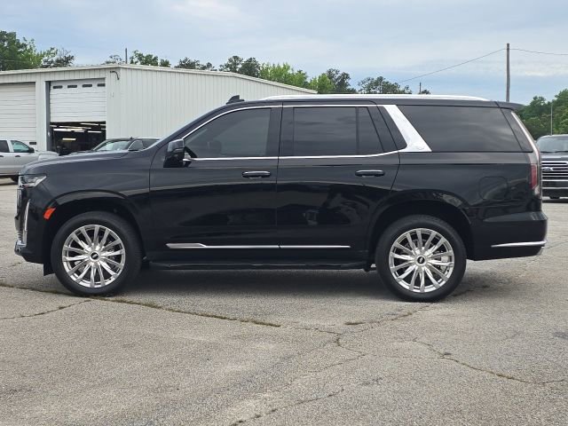Used 2024 Cadillac Escalade Premium Luxury AWD/4WD image 2