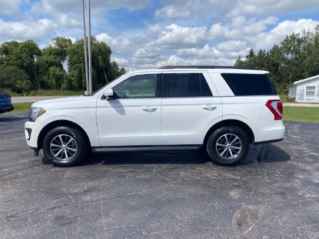Used 2020 Ford Expedition XLT AWD/4WD image 3