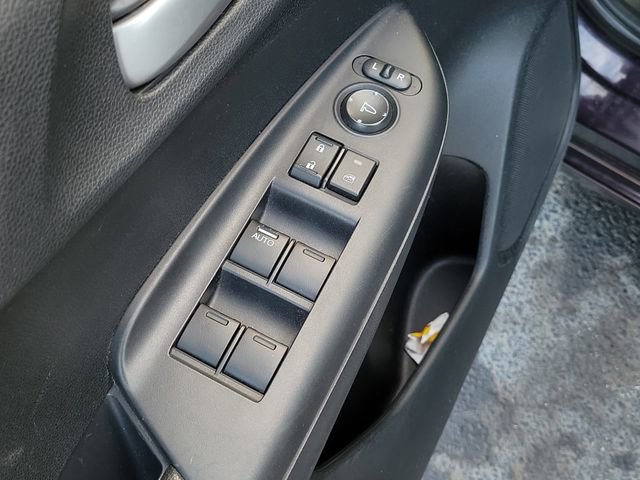 Used 2015 Honda Fit EX image 22