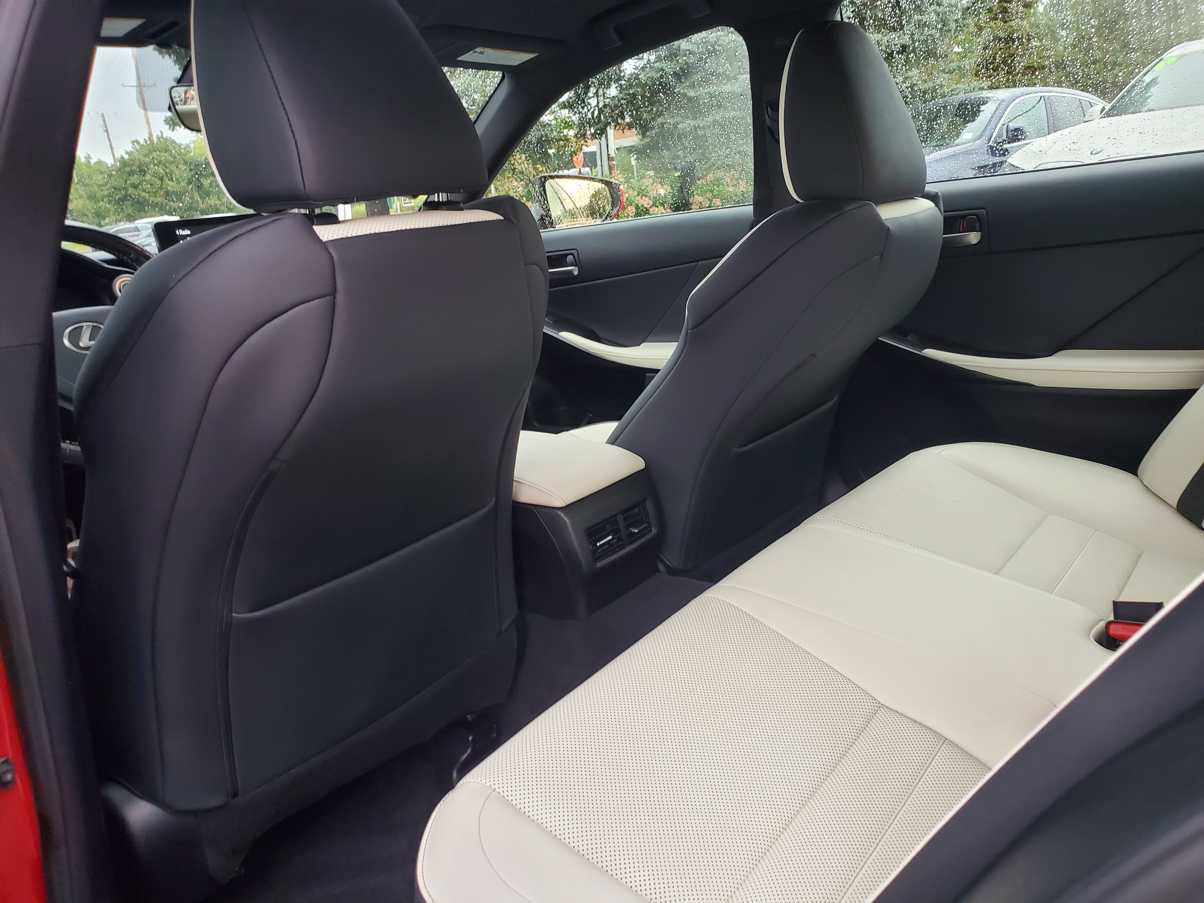 Used 2022 Lexus IS 350 F Sport AWD/4WD image 32
