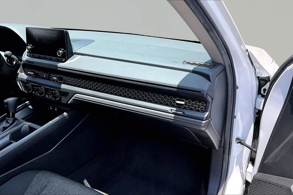 Used 2024 Honda Accord EX image 20