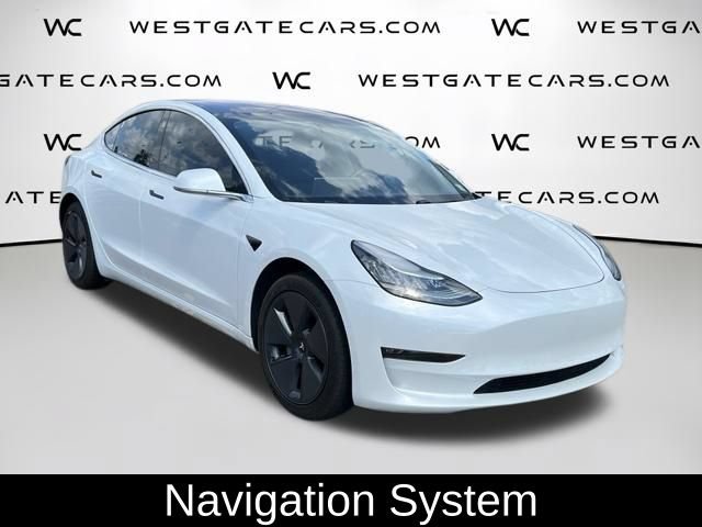 Used 2018 Tesla Model 3 Mid Range RWD image 4