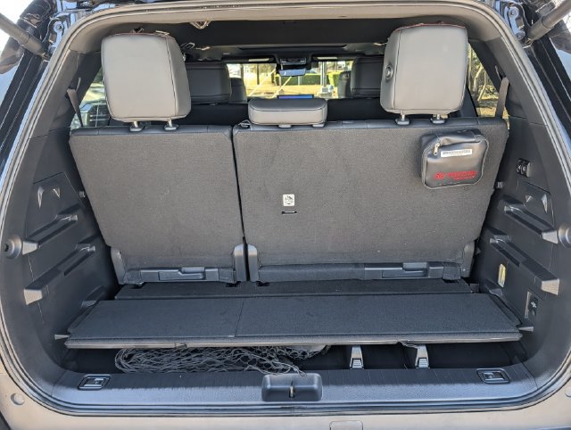 Certified 2025 Toyota Sequoia TRD Pro w/ Tow Technology Package AWD/4WD image 31