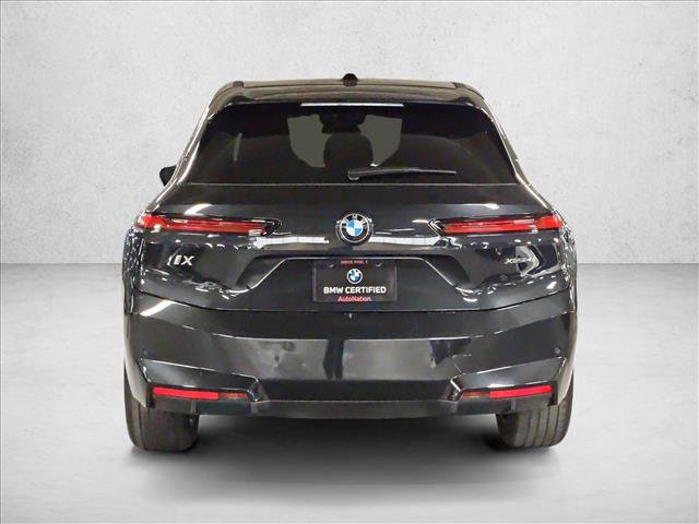 Certified 2026 BMW iX xDrive45 w/ Premium Package AWD/4WD image 7