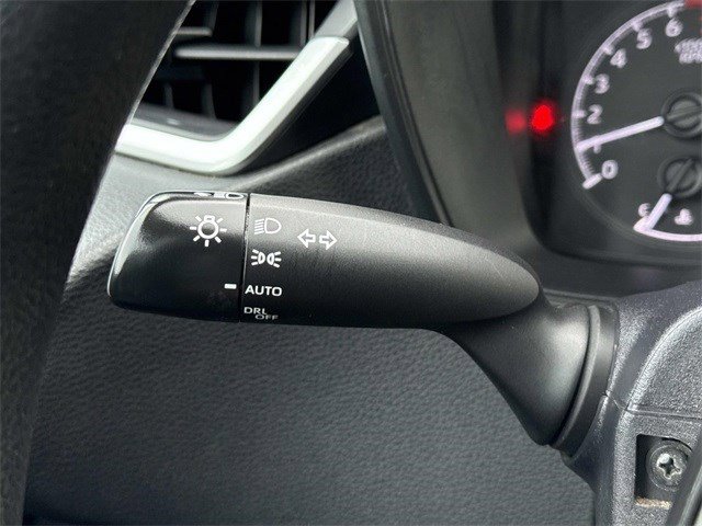 Used 2022 Toyota Corolla LE image 26