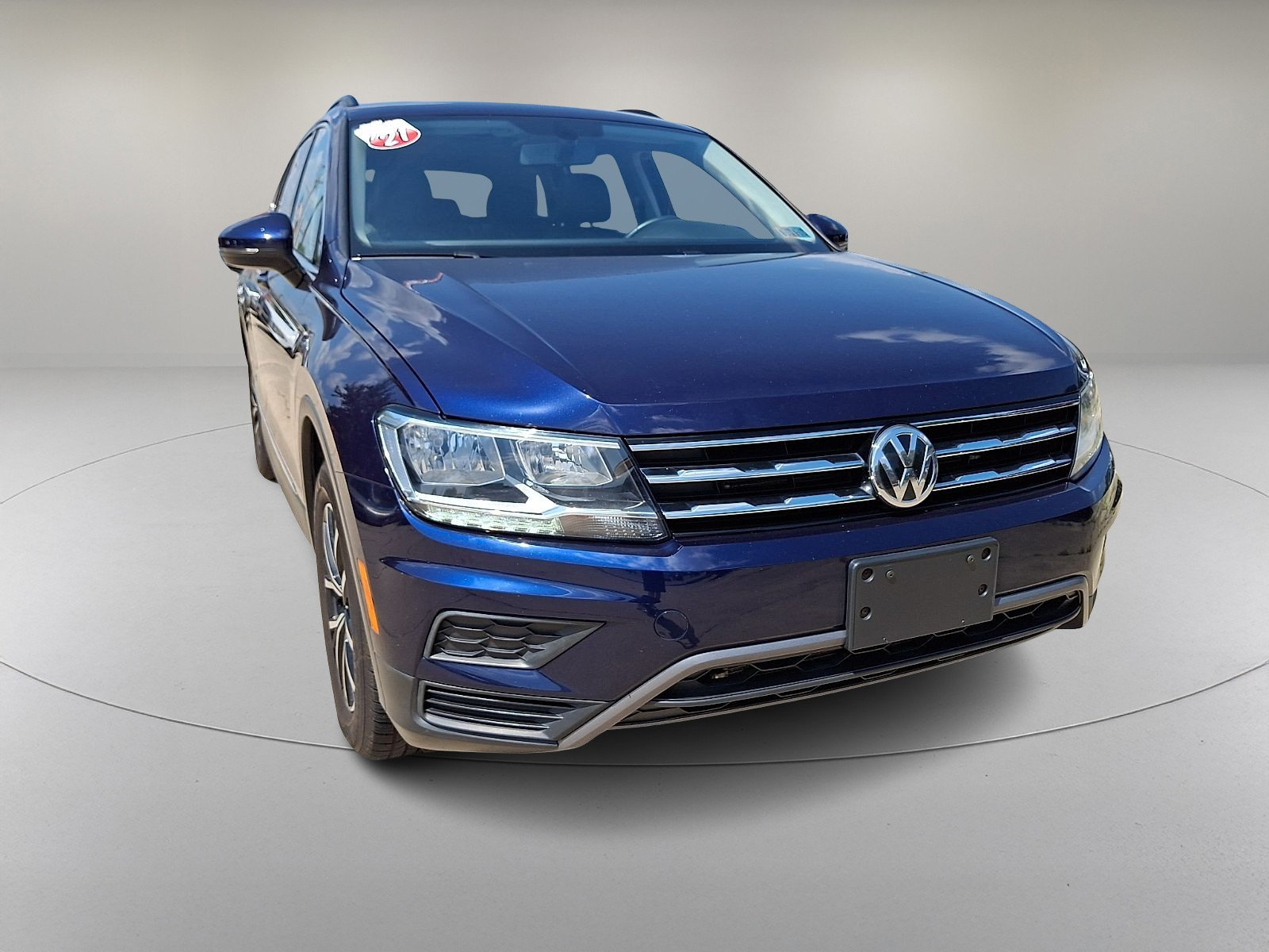 Used 2021 Volkswagen Tiguan SE w/ Panoramic Sunroof Package AWD/4WD video 2