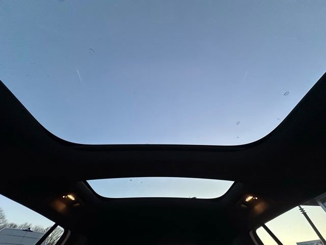 New 2026 Mercedes-Benz GLB 250 4MATIC image 16