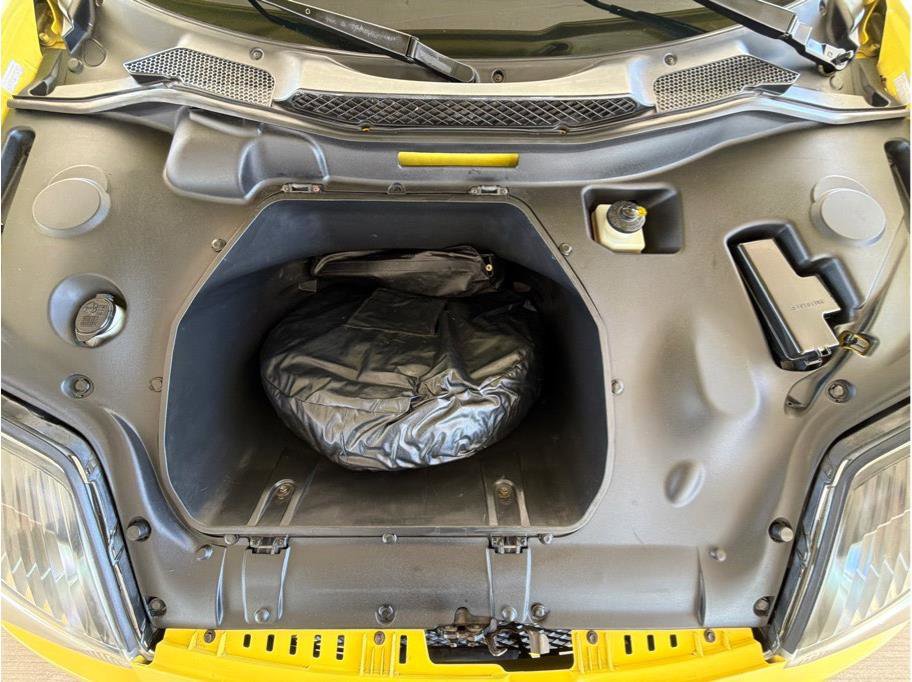 Used 2001 Toyota MR2 image 27