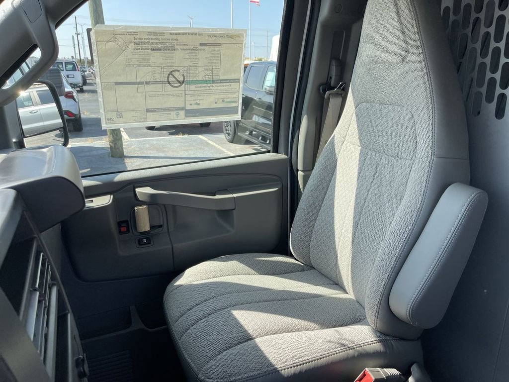 New 2025 Chevrolet Express 2500 w/ Driver Convenience Package RWD image 17