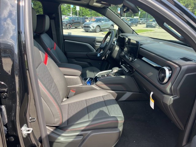New 2025 Chevrolet Colorado Z71 w/ Technology Package image 39
