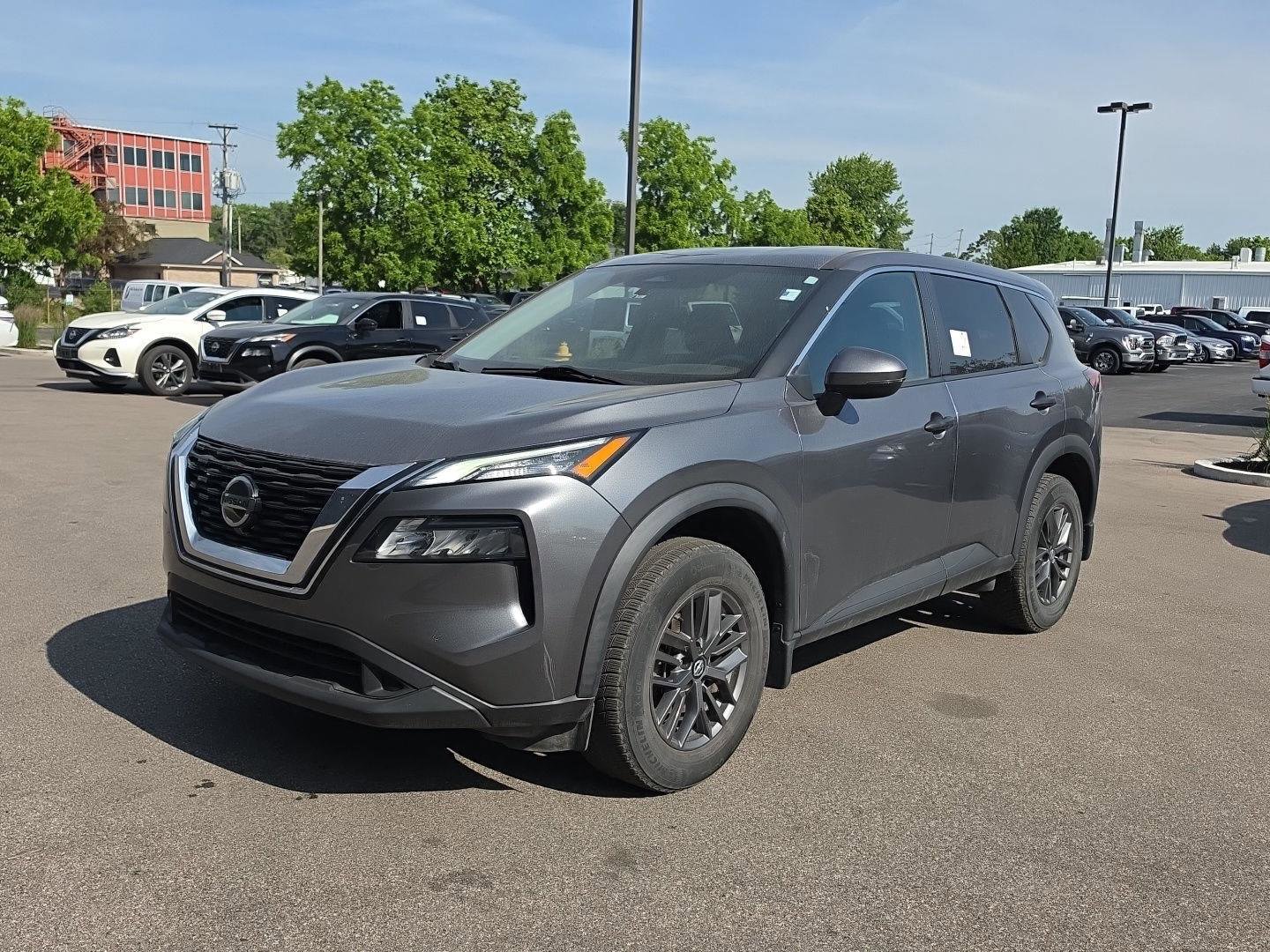 Used 2021 Nissan Rogue S FWD image 7