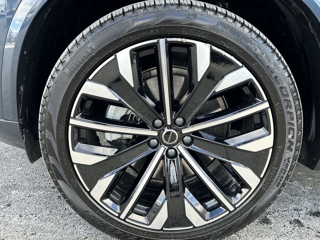 New 2026 Volvo XC90 B6 Ultra w/ Lounge Package AWD/4WD image 10