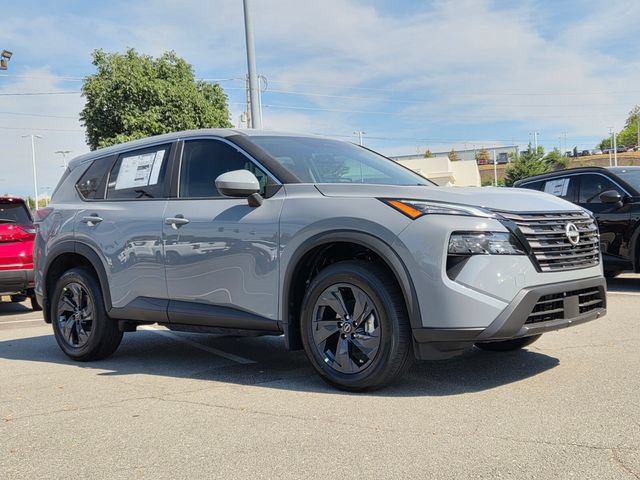 New 2026 Nissan Rogue SV FWD image 4