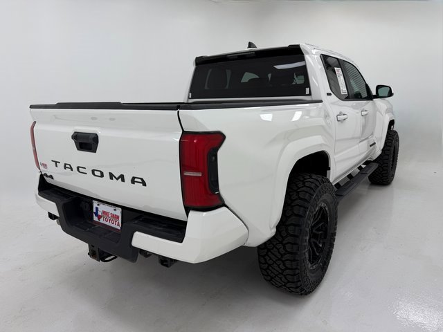 Used 2024 Toyota Tacoma SR5 image 40