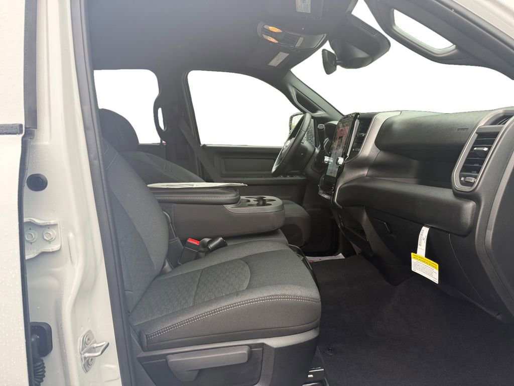 New 2026 RAM 3500 Tradesman AWD/4WD image 15