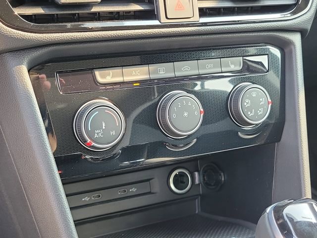 New 2025 Volkswagen Taos S image 13