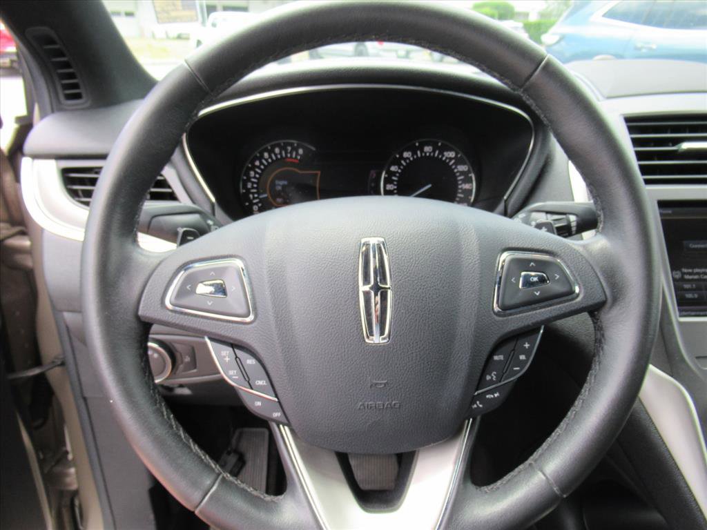 Used 2015 Lincoln MKC FWD image 19