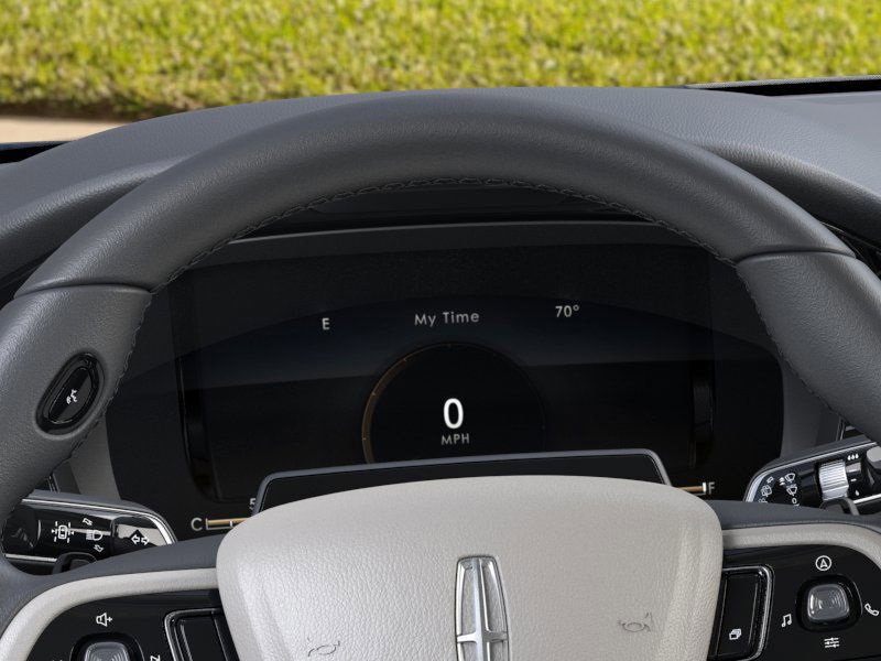 New 2026 Lincoln Corsair Premiere image 13