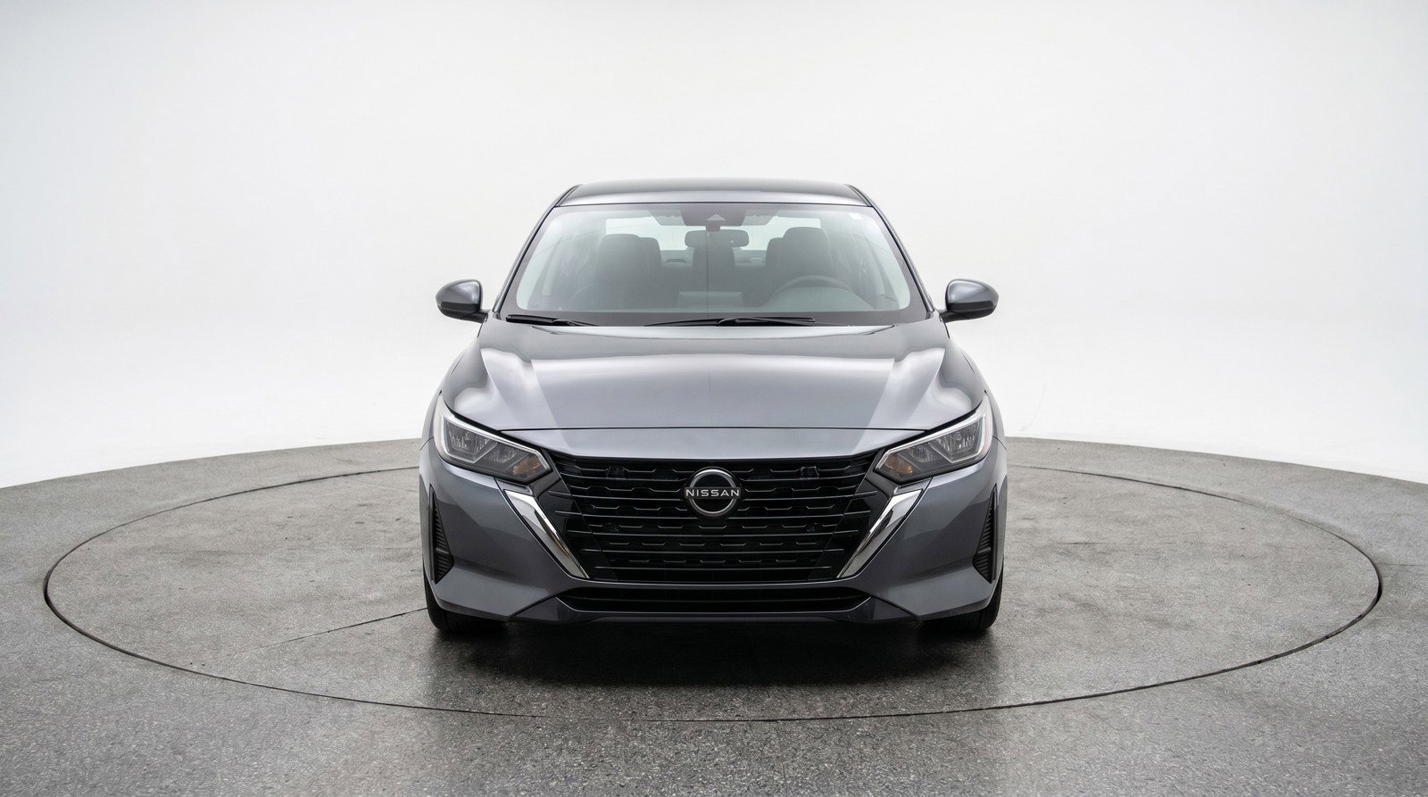 Used 2025 Nissan Sentra SV FWD image 2