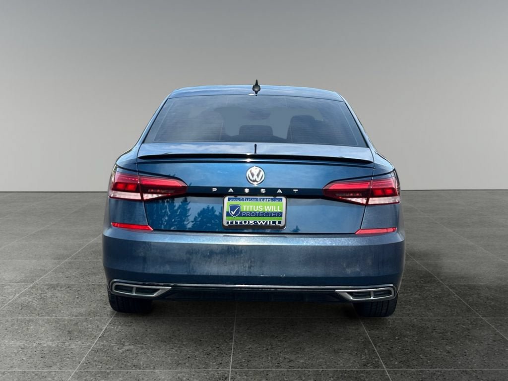 Used 2021 Volkswagen Passat 2.0T R-Line FWD image 9